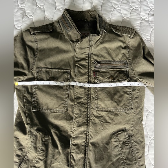 Levi’s Jacket - Picture 5 of 7